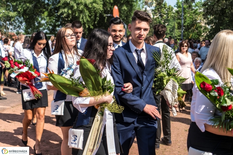 Ballagás a Sipkay Barna Középiskolában 1.  - Fotó: Kohut Árpád