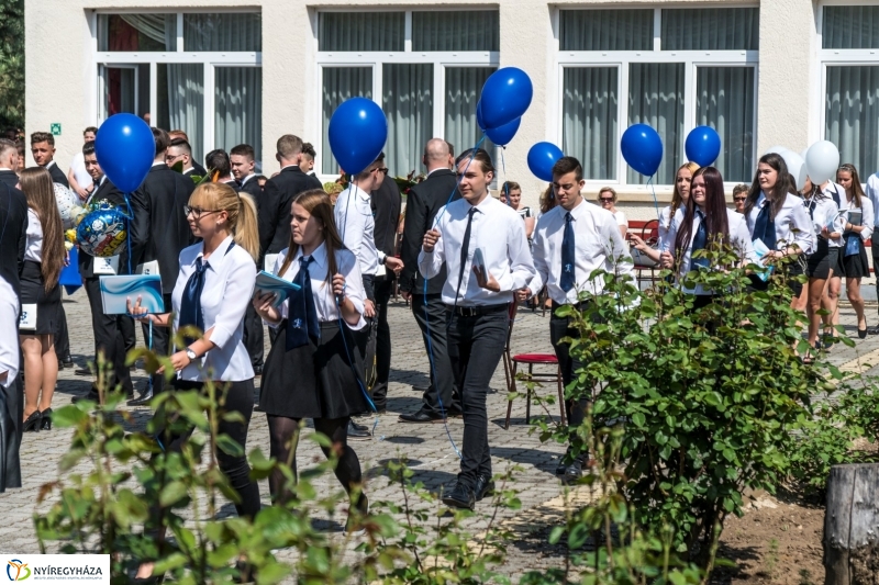 Ballagás a Sipkay Barna Középiskolában 2.  - Fotó: Kohut Árpád