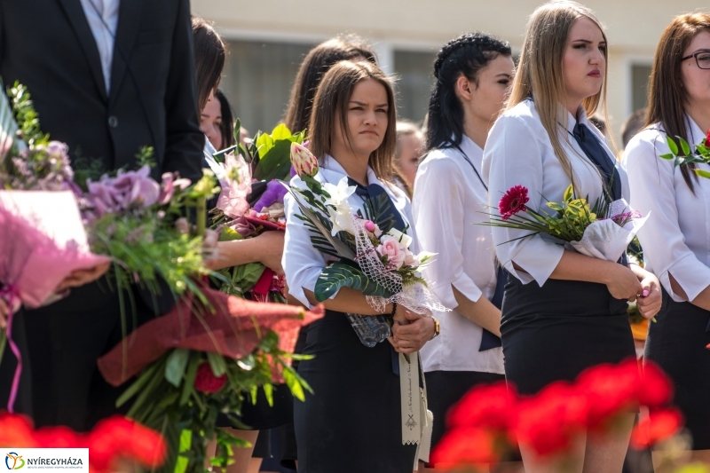 Ballagás a Sipkay Barna Középiskolában 2.  - Fotó: Kohut Árpád
