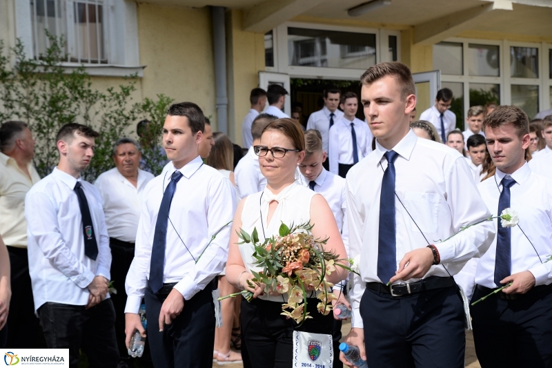 Az ÉVISZ végzőseinek ballagása - fotó Trifonov Éva