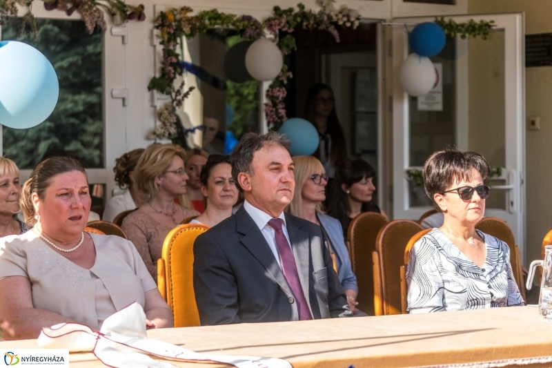 Ballagás a Zay Anna Gimnáziumban 1. - fotó: Kohut Árpád