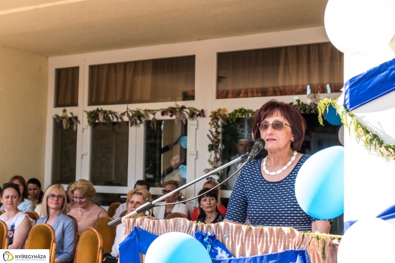 Ballagás a Zay Anna Gimnáziumban 2. - fotó: Kohut Árpád