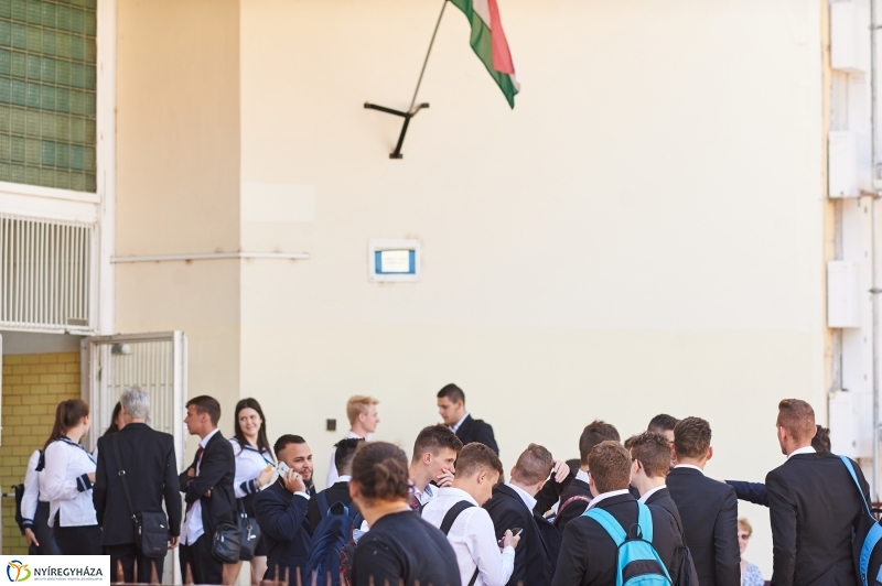 Elkezdődött az érettségi - fotó Szarka Lajos