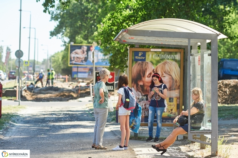 Helyszíni szemle a Korányi utcán - fotó Szarka Lajos