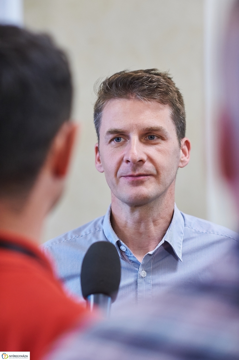 Diákolimpia sajtótájékoztató 20180509 - fotó Szarka Lajos