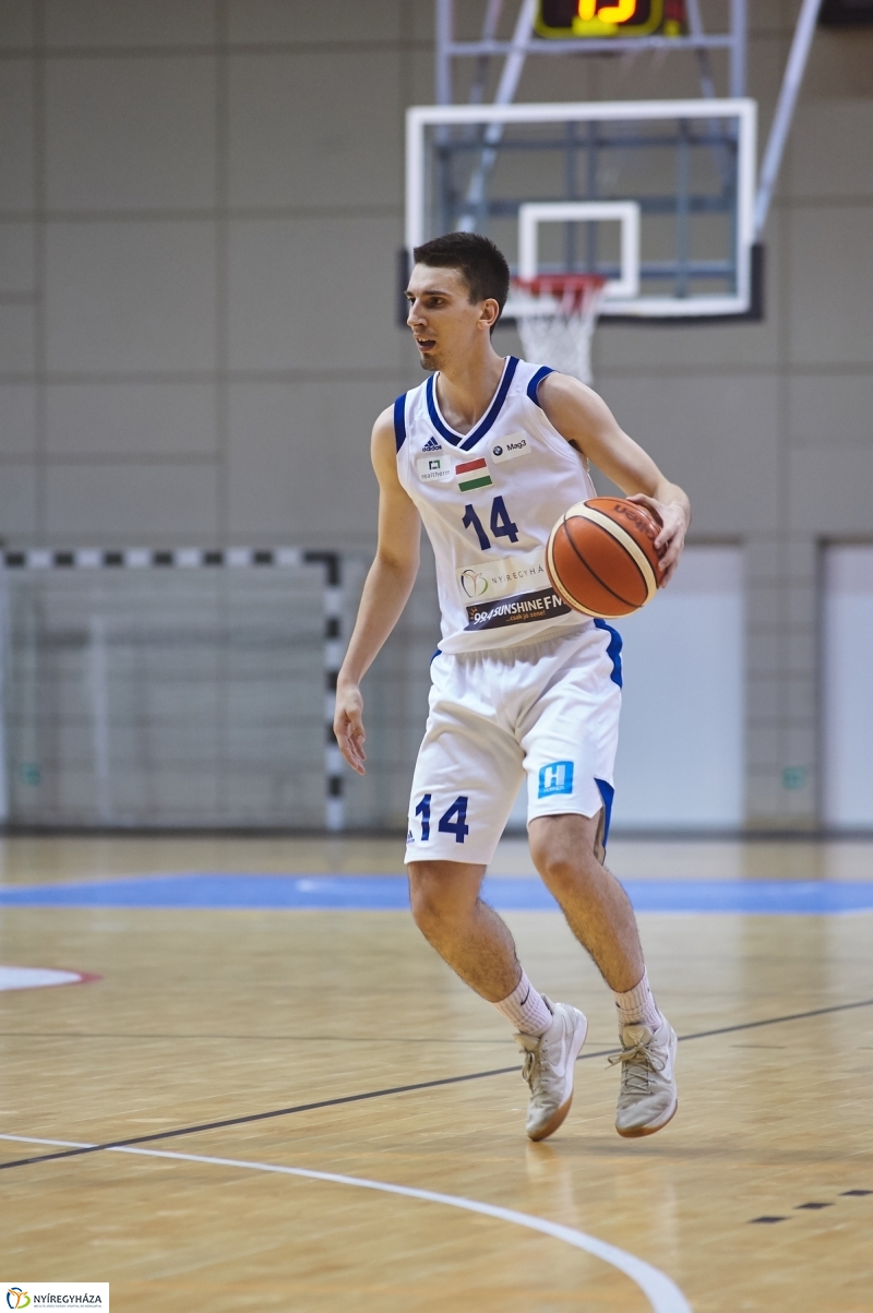 Blue Sharks-Vasas férfi kosárlabda - fotó Szarka Lajos