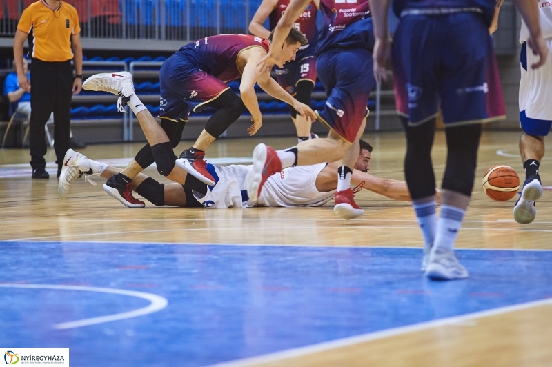 Blue Sharks-Vasas férfi kosárlabda - fotó Szarka Lajos