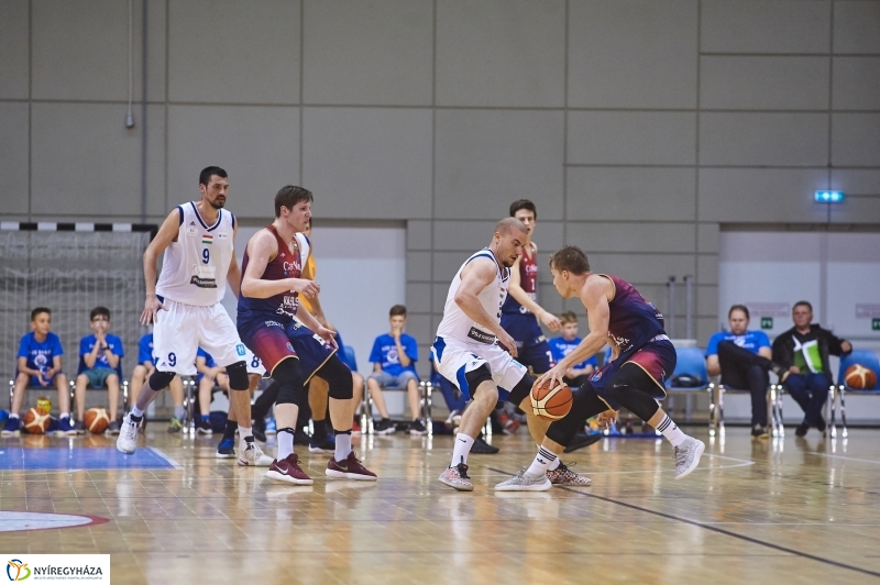 Blue Sharks-Vasas férfi kosárlabda - fotó Szarka Lajos