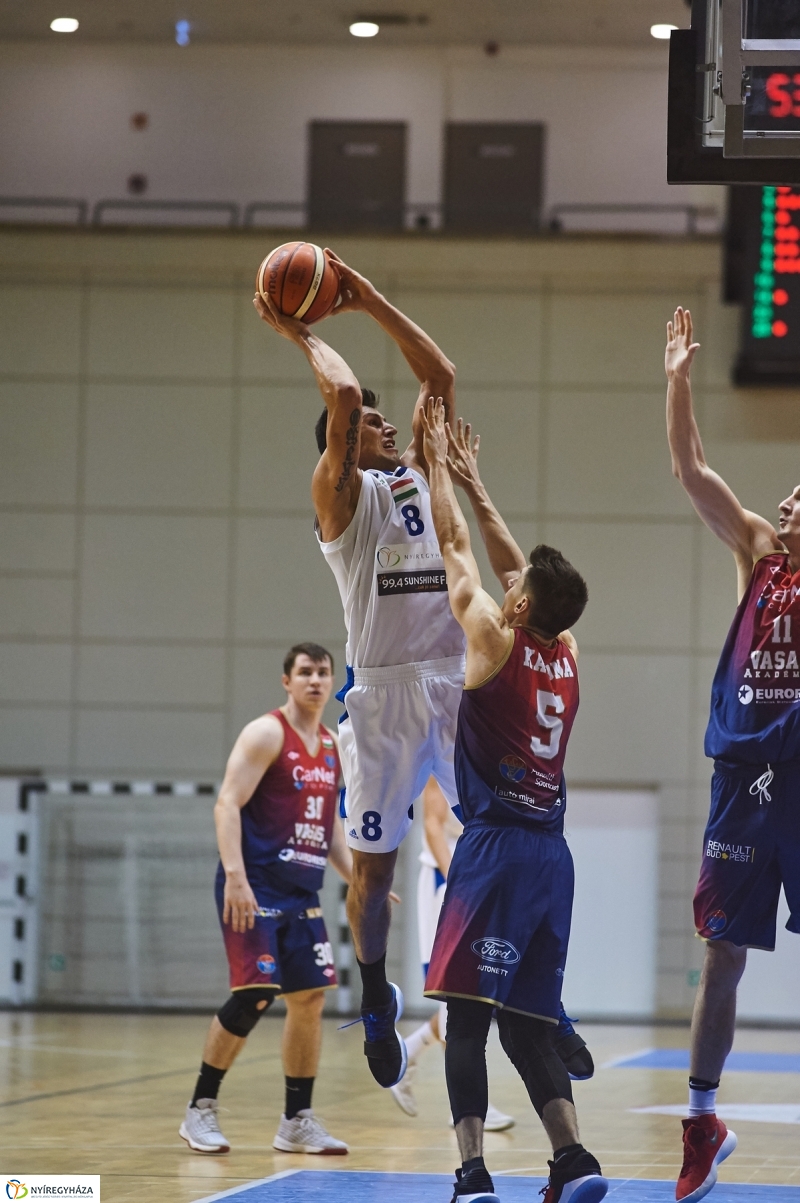 Blue Sharks-Vasas férfi kosárlabda - fotó Szarka Lajos