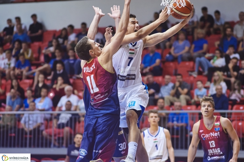 Blue Sharks-Vasas férfi kosárlabda - fotó Szarka Lajos