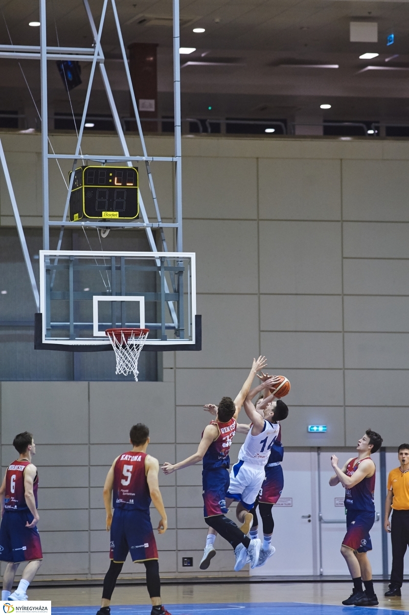 Blue Sharks-Vasas férfi kosárlabda - fotó Szarka Lajos