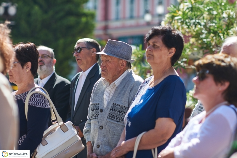 Felvidéki magyar családokra emlékeztek - fotó Szarka Lajos