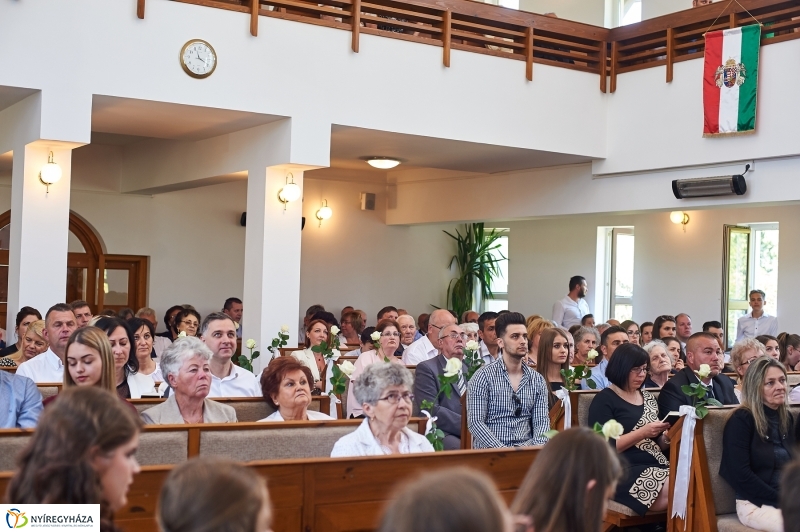 Konfirmáció Sóstón - fotó Szarka Lajos