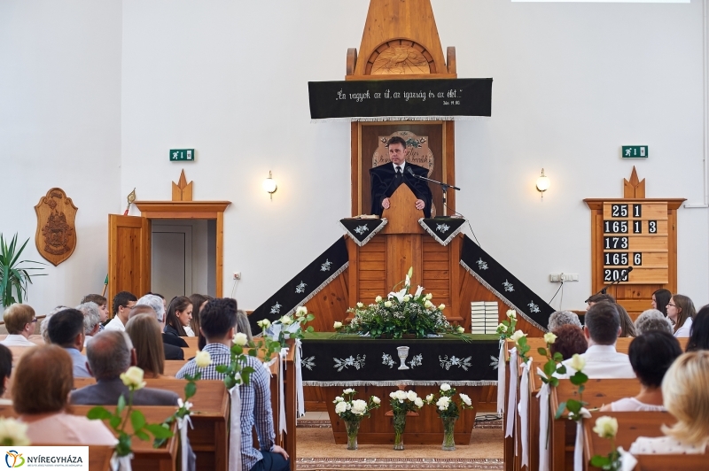 Konfirmáció Sóstón - fotó Szarka Lajos