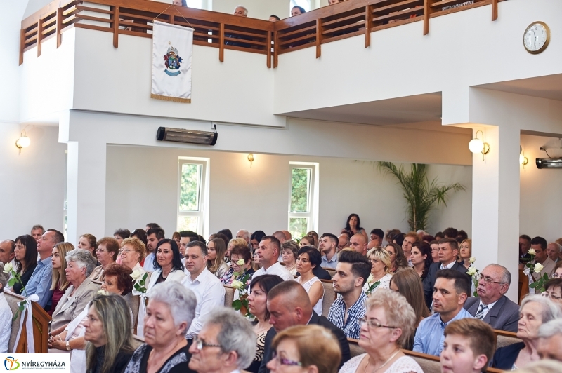 Konfirmáció Sóstón - fotó Szarka Lajos