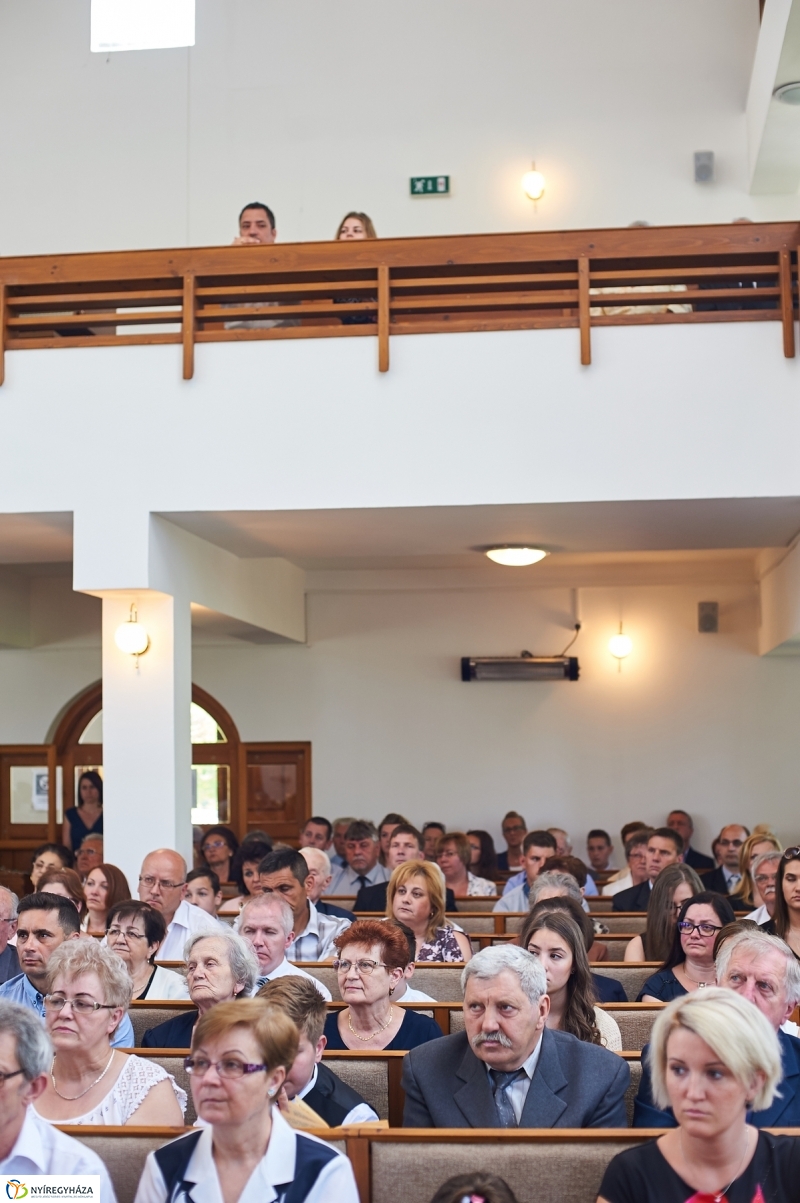 Konfirmáció Sóstón - fotó Szarka Lajos