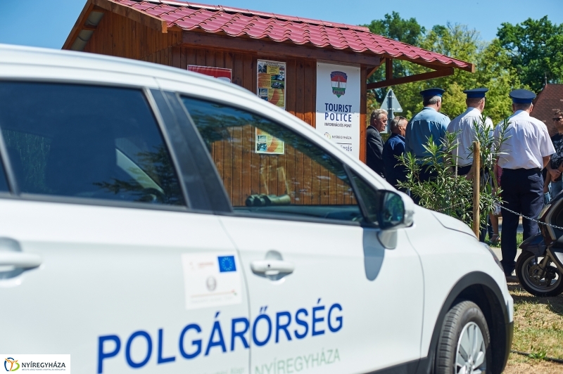 Tourist Police Információs Pont Sóstón - fotó Szarka Lajos