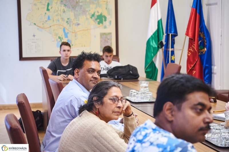 Indiai vendégek a Városházán - fotó Szarka Lajos