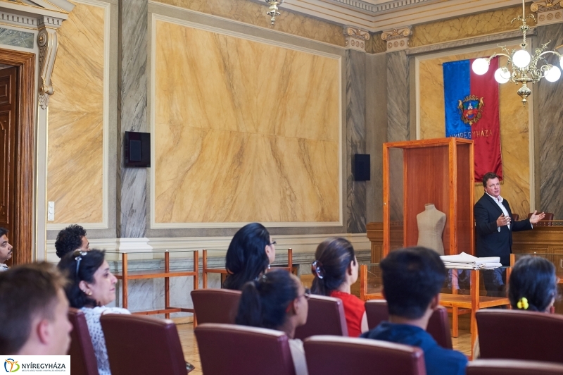 Indiai vendégek a Városházán - fotó Szarka Lajos