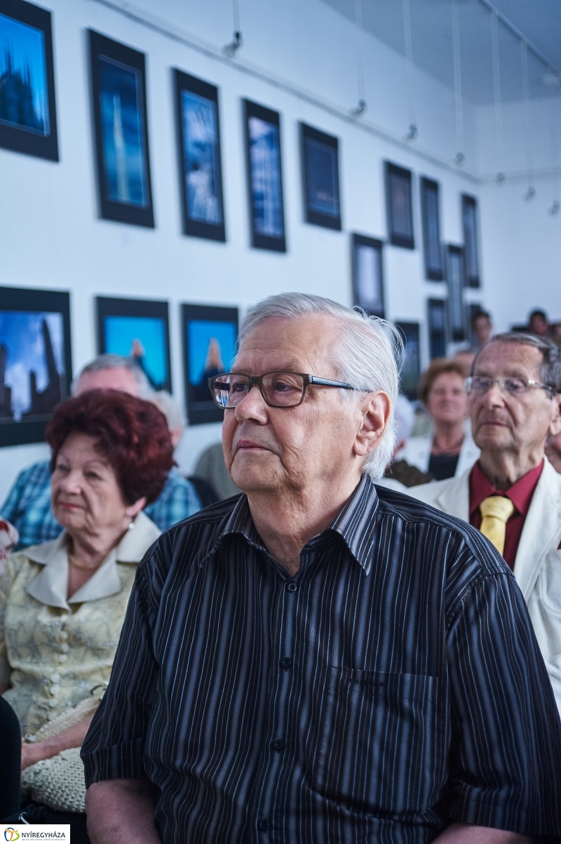 Az idő egésze fotókiállítás - fotó Szarka Lajos