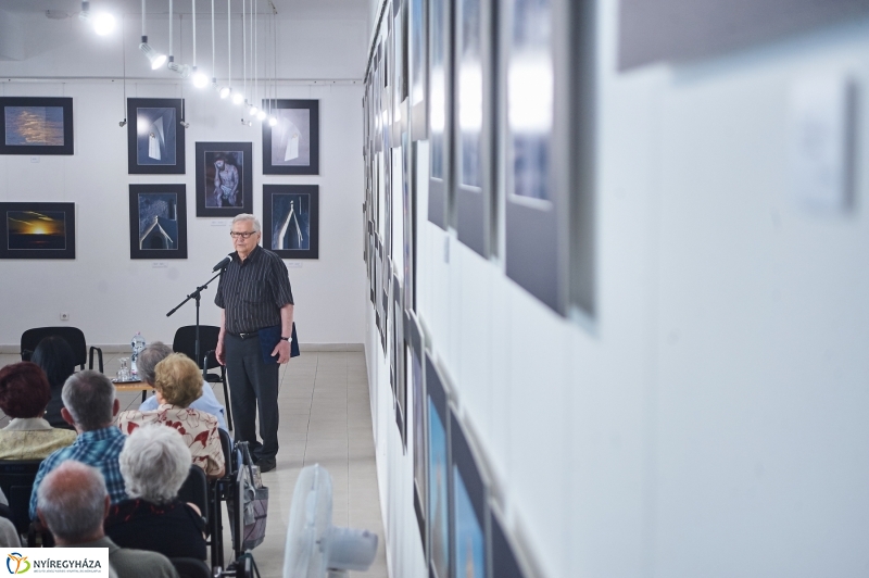 Az idő egésze fotókiállítás - fotó Szarka Lajos