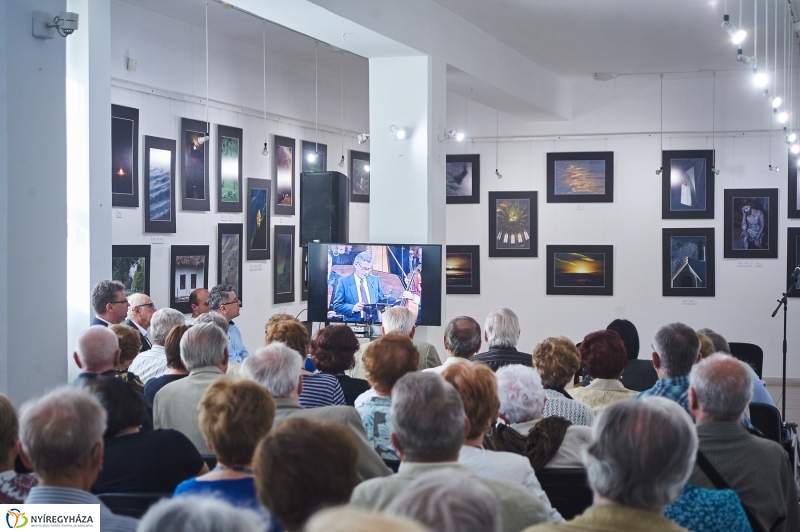 Az idő egésze fotókiállítás - fotó Szarka Lajos