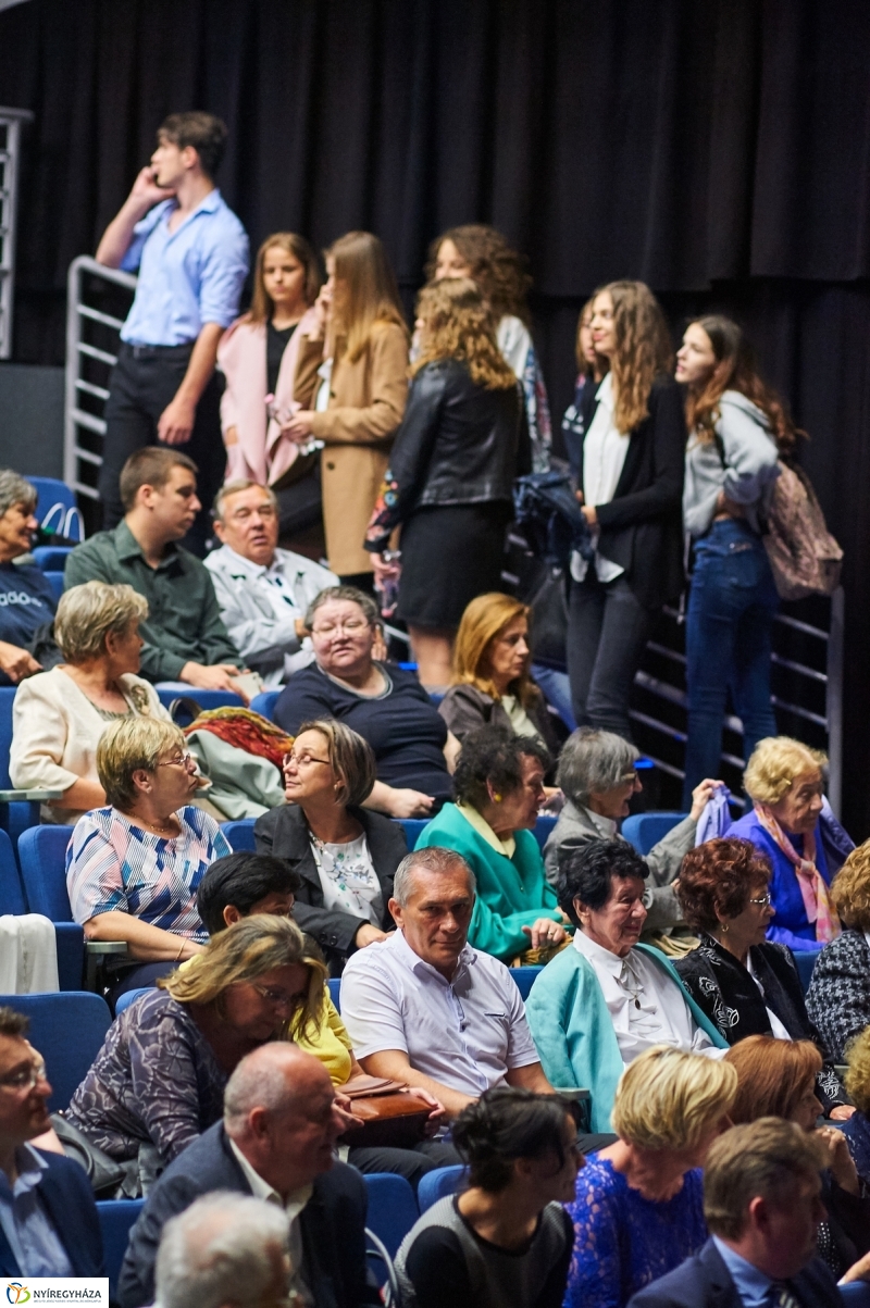 Jubilál a Kölcsey Ferenc Gimnázium - fotó Szarka Lajos