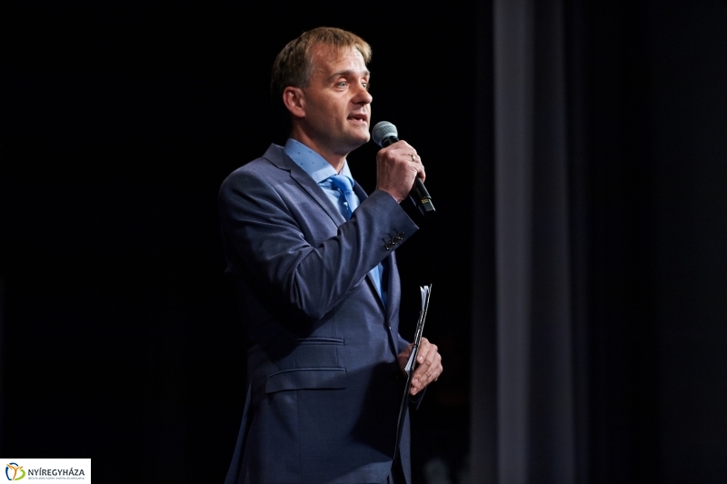 Jubilál a Kölcsey Ferenc Gimnázium - fotó Szarka Lajos