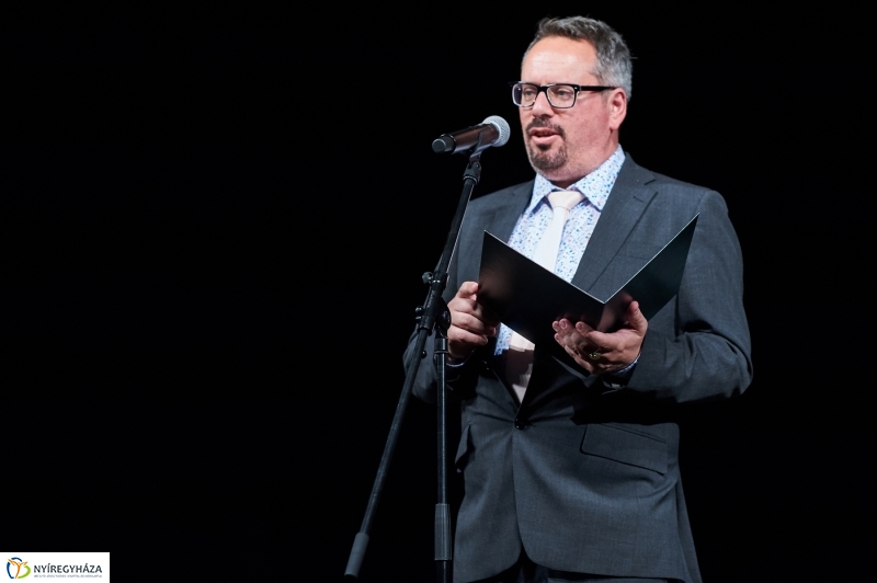 Jubilál a Kölcsey Ferenc Gimnázium - fotó Szarka Lajos