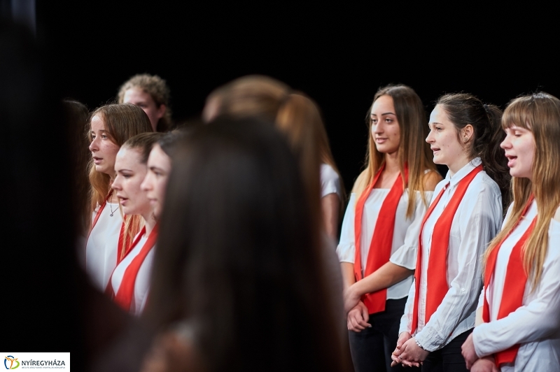 Jubilál a Kölcsey Ferenc Gimnázium - fotó Szarka Lajos