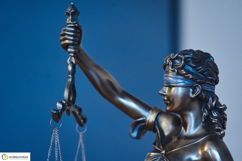 Évértékelő a Törvényszéken - fotó Szarka Lajos