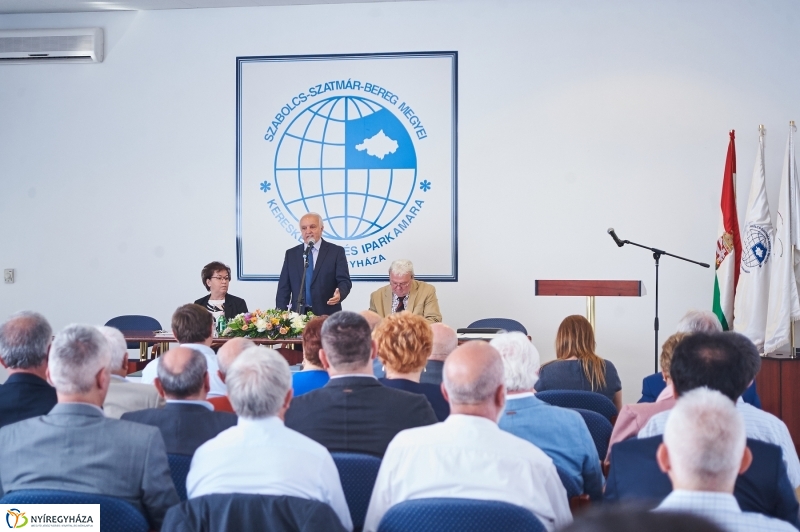 Küldöttgyűlés az Iparkamarában - fotó Szarka Lajos