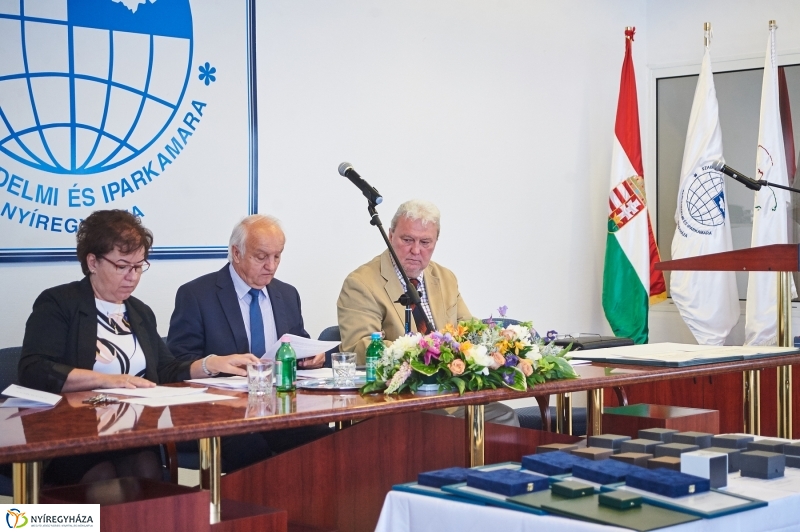 Küldöttgyűlés az Iparkamarában - fotó Szarka Lajos