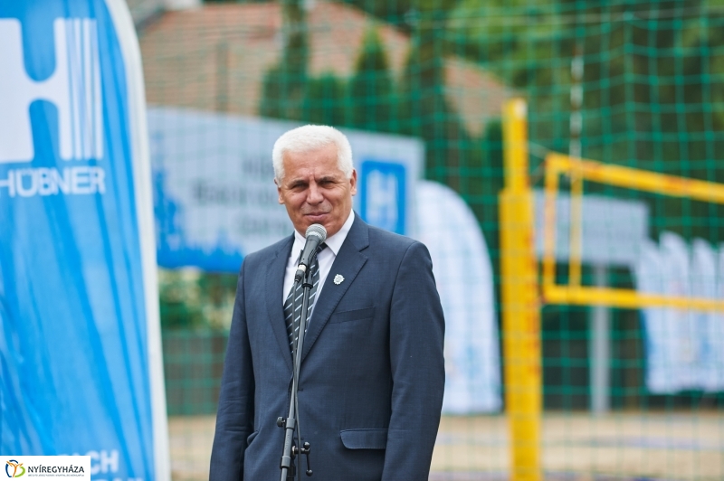 Hübner Beach Volleyball Centrum átadó - fotó Szarka Lajos