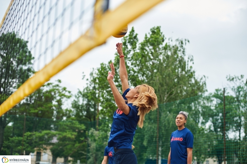 Hübner Beach Volleyball Centrum átadó - fotó Szarka Lajos