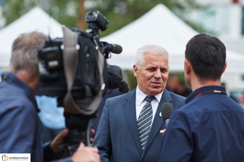 Hübner Beach Volleyball Centrum átadó - fotó Szarka Lajos