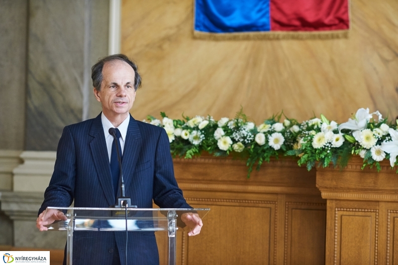 Rímekbe faragott értékek - fotó Szarka Lajos