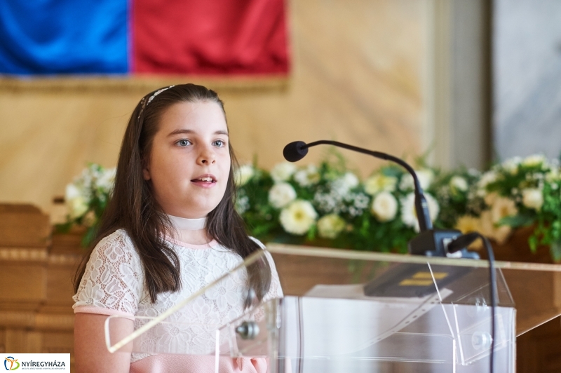 Rímekbe faragott értékek - fotó Szarka Lajos