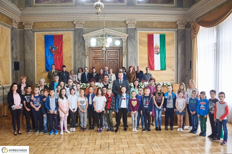 Rímekbe faragott értékek - fotó Szarka Lajos