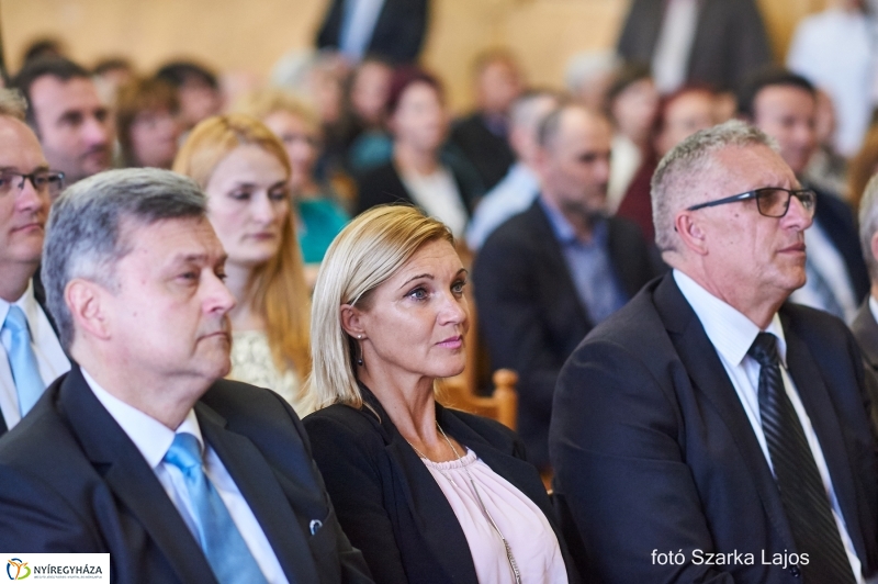 Ünnepség a Megyeházán - fotó Szarka Lajos