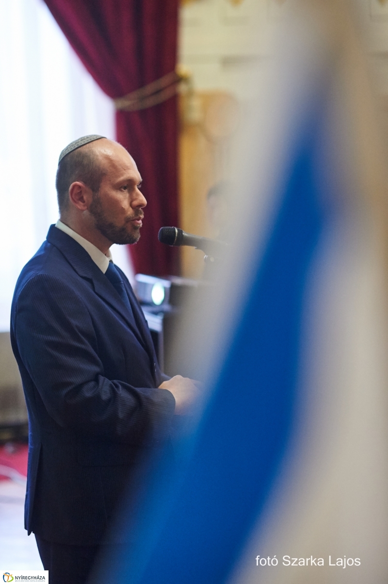 Ünnepség a Megyeházán - fotó Szarka Lajos