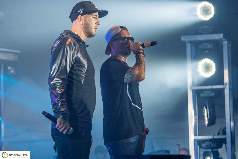 Fergeteges Majka&Curtis koncert a FŐHE színpadán - fotó Kohut Árpád