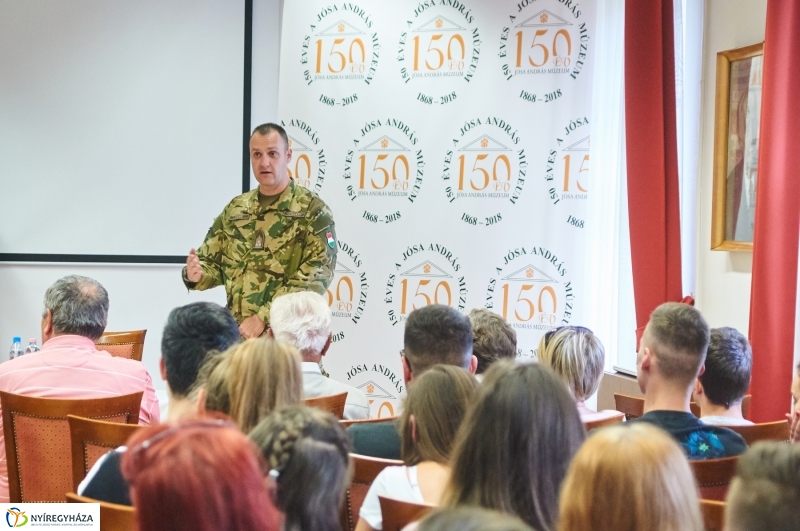 Honvédségi előadás a múzeumban - fotó Szarka Lajos