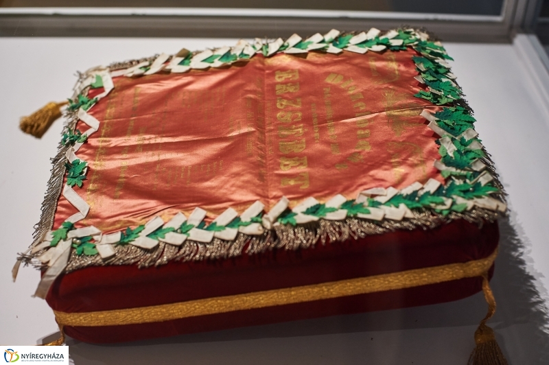 Kamarakiállítás a múzeumban - fotó Szarka Lajos