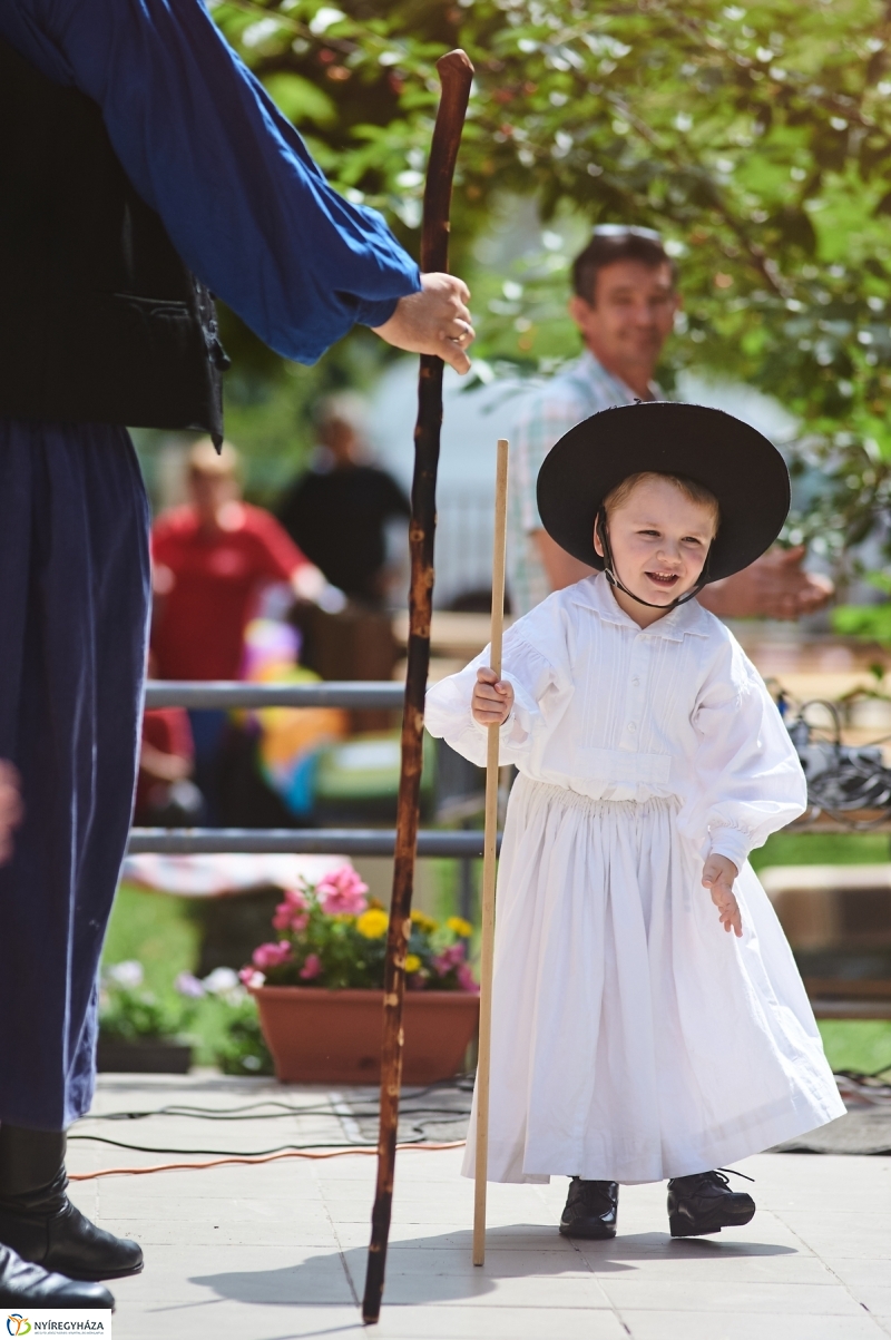Roadshow a Katica bölcsődében - fotó Szarka Lajos