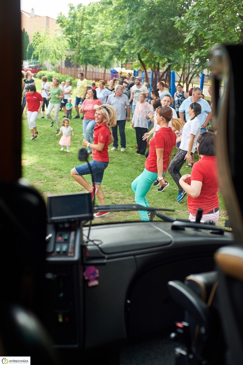 Roadshow a Katica bölcsődében - fotó Szarka Lajos