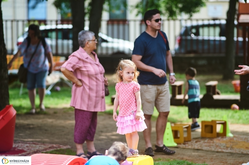 Roadshow a Katica bölcsődében - fotó Szarka Lajos
