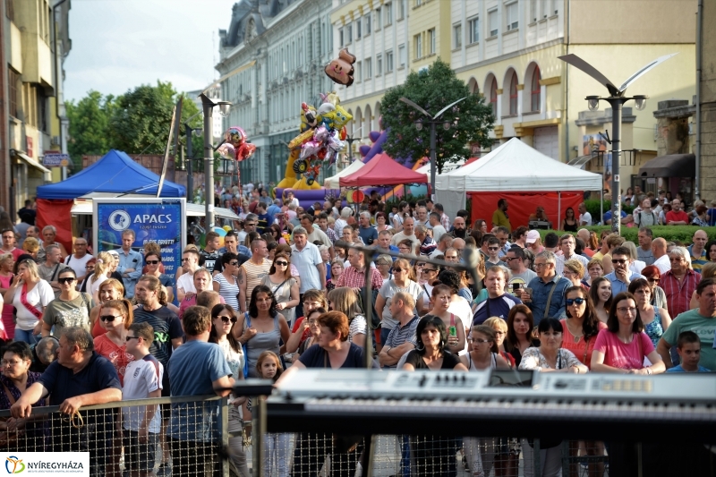 Korzó születésnap 2018 - fotó Trifonov Éva