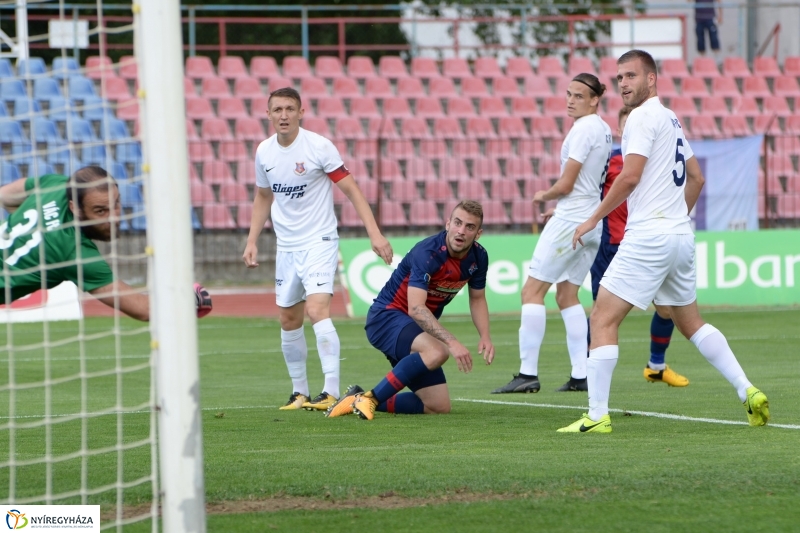 Szpari-Vác - fotó Trifonov Éva