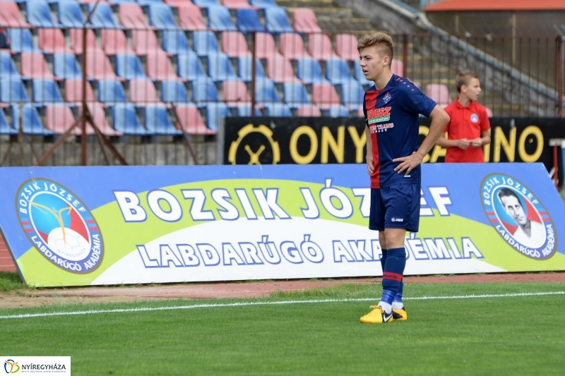 Szpari-Vác - fotó Trifonov Éva